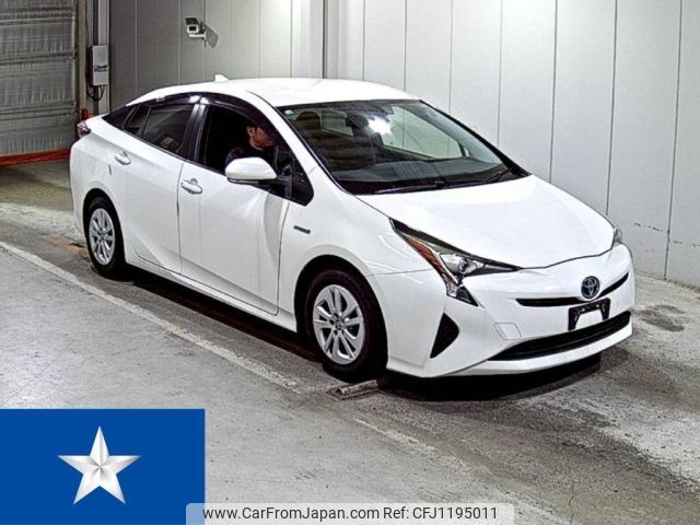 toyota prius 2018 -TOYOTA--Prius ZVW51--ZVW51-8037862---TOYOTA--Prius ZVW51--ZVW51-8037862- image 1