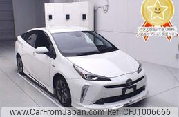 toyota prius 2020 -TOYOTA--Prius ZVW51-6155976---TOYOTA--Prius ZVW51-6155976-