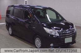 toyota noah 2015 CFJ1677398