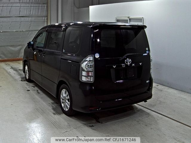 toyota voxy 2010 CFJ1671246 image 2