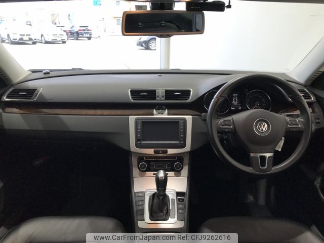 volkswagen passat 2011 -VOLKSWAGEN--VW Passat DBA-3CCAX--WVWZZZ3CZBP333741---VOLKSWAGEN--VW Passat DBA-3CCAX--WVWZZZ3CZBP333741- image 2