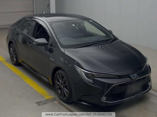 toyota corolla 2020 quick_quick_6AA-ZWE211_ZWE211-600143 image 1