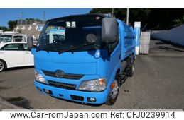 hino dutro 2014 GOO_NET_EXCHANGE_0802337A30240913W001