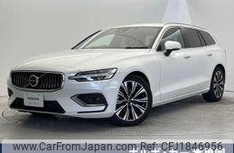 volvo v60 2023 CFJ1846956