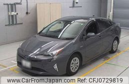 toyota prius 2017 -TOYOTA 【名古屋 305ﾒ4824】--Prius DAA-ZVW50--ZVW50-6088872---TOYOTA 【名古屋 305ﾒ4824】--Prius DAA-ZVW50--ZVW50-6088872-