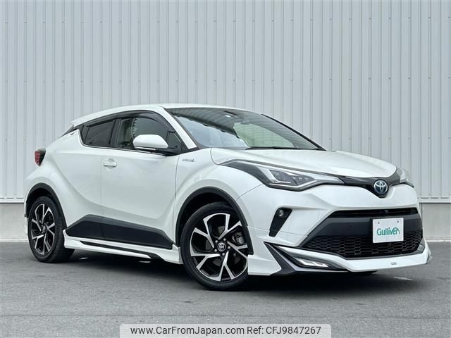 toyota c-hr 2020 -TOYOTA--C-HR 6AA-ZYX11--ZYX11-2011690---TOYOTA--C-HR 6AA-ZYX11--ZYX11-2011690- image 1