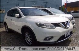 nissan x-trail 2016 -NISSAN 【熊谷 301ﾉ8371】--X-Trail DAA-HT32--HT32-105439---NISSAN 【熊谷 301ﾉ8371】--X-Trail DAA-HT32--HT32-105439-