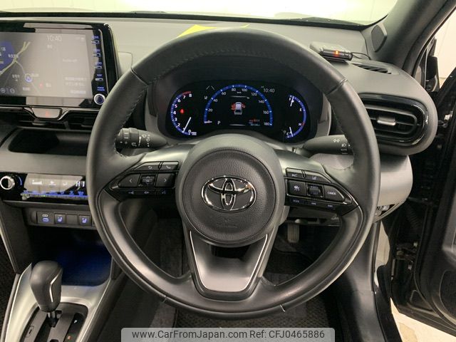 toyota yaris-cross 2023 NIKYO_CK72391 image 2