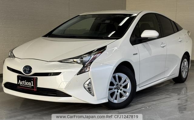toyota prius 2018 38 image 1