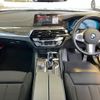 bmw 5-series 2019 quick_quick_JA20_WBAJA12060WE60524 image 3