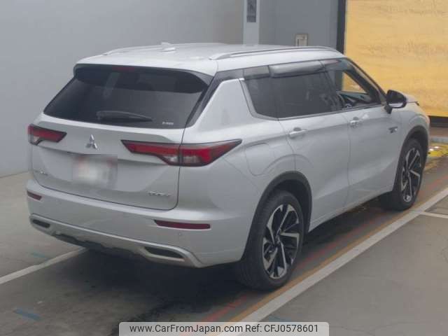 mitsubishi outlander-phev 2023 -MITSUBISHI 【広島 343ﾃ 29】--Outlander PHEV 5LA-GN0W--GN0W-0400428---MITSUBISHI 【広島 343ﾃ 29】--Outlander PHEV 5LA-GN0W--GN0W-0400428- image 2