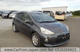 toyota aqua 2013 -TOYOTA--AQUA DAA-NHP10--NHP10-2234304---TOYOTA--AQUA DAA-NHP10--NHP10-2234304-