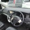 toyota isis undefined CFJ1634997 image 4