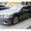 lexus ls 2017 CFJ1701779 image 2