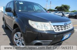 subaru forester 2011 CFJ1569351