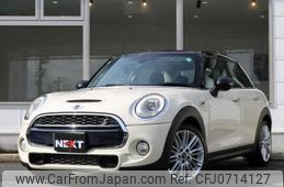 mini mini-others 2017 quick_quick_DBA-XS20_WMWXS720402E46185