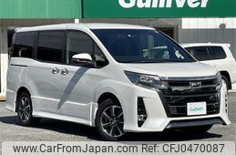 toyota noah 2019 -TOYOTA--Noah DBA-ZRR80W--ZRR80-0560633---TOYOTA--Noah DBA-ZRR80W--ZRR80-0560633-