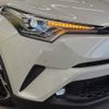 toyota c-hr 2018 CFJ1534056 image 12