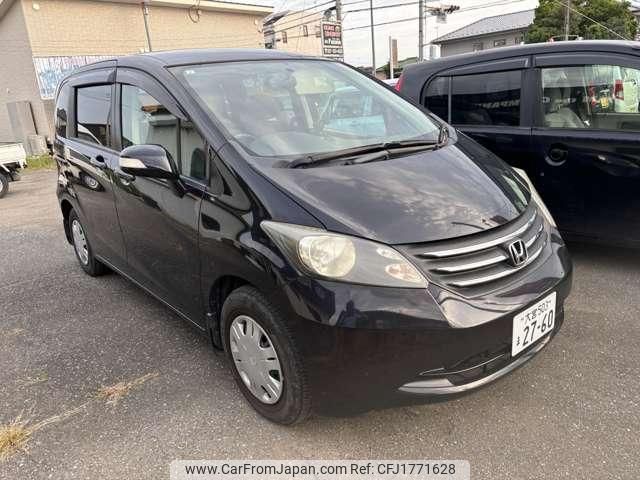 honda freed 2011 CFJ1771628 image 2