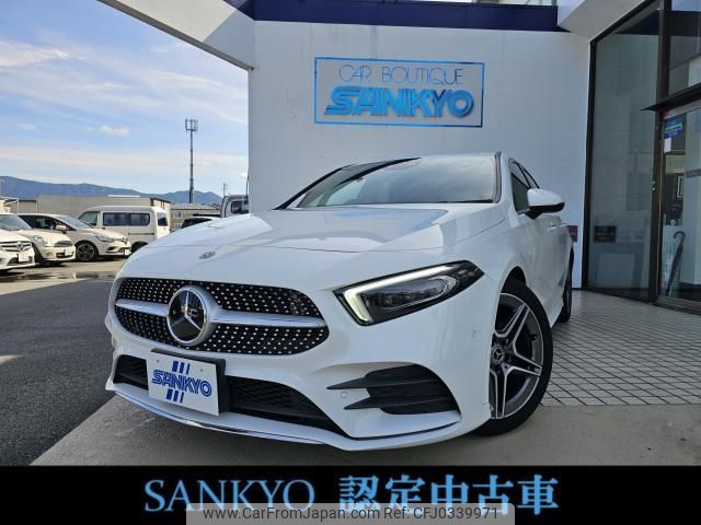 mercedes-benz a-class 2018 quick_quick_177084_WDD1770842J050303 image 1