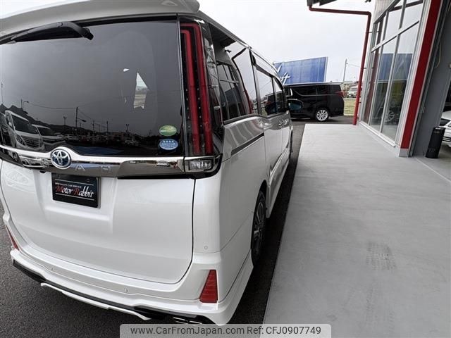 toyota noah 2019 -TOYOTA--Noah DAA-ZWR80W--ZWR80-0404252---TOYOTA--Noah DAA-ZWR80W--ZWR80-0404252- image 2