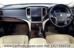 toyota crown 2013 CFJ1566028
