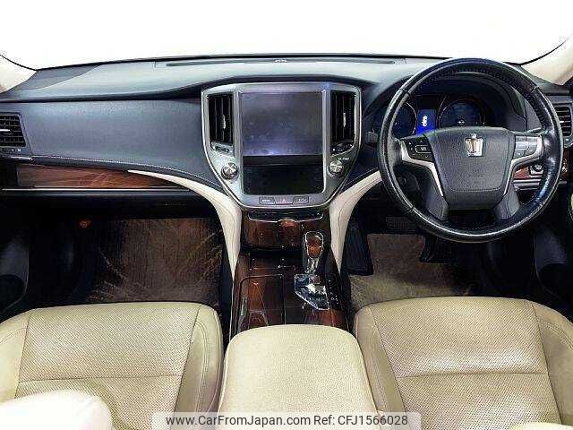toyota crown 2013 CFJ1566028 image 1