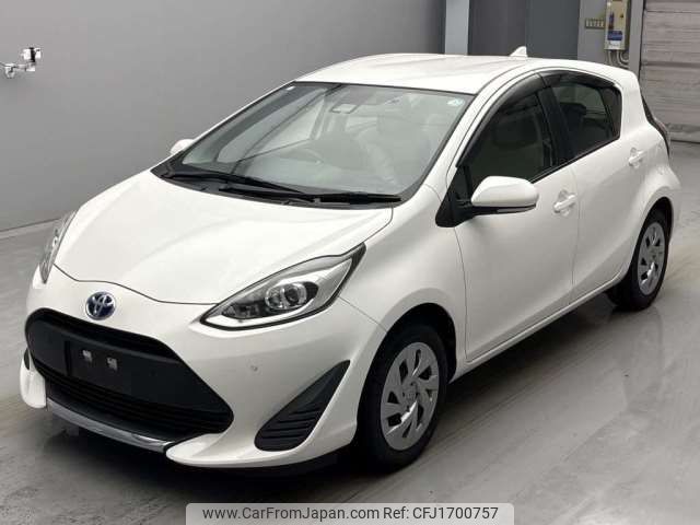 toyota aqua 2020 CFJ1700757 image 1