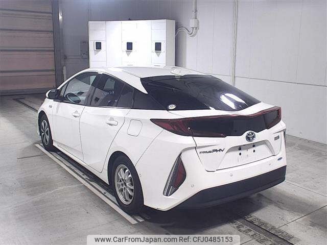 toyota prius-phv 2018 -TOYOTA--Prius PHV ZVW52-3100775---TOYOTA--Prius PHV ZVW52-3100775- image 2