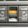 toyota voxy 2018 CFJ1533839 image 2