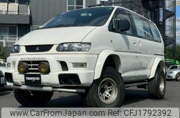 mitsubishi delica-spacegear 2003 CFJ1792392