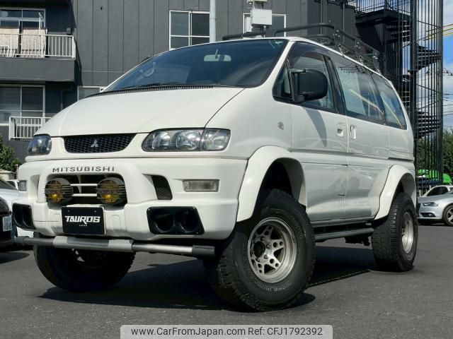mitsubishi delica-spacegear 2003 CFJ1792392 image 1