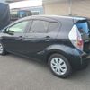 toyota aqua 2012 CFJ1687607 image 2