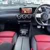 mercedes-benz a-class 2019 quick_quick_5BA-177147M_WDD1771472W031043 image 3