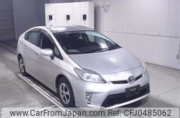 toyota prius 2014 -TOYOTA--Prius ZVW30-1818831---TOYOTA--Prius ZVW30-1818831-