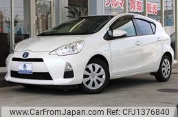 toyota aqua 2013 CFJ1376840