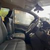 toyota voxy 2016 quick_quick_ZRR80W_ZRR80-0263272 image 8