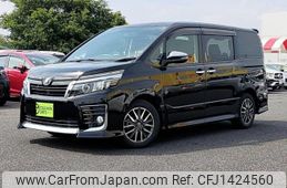 toyota voxy 2014 CFJ1424560