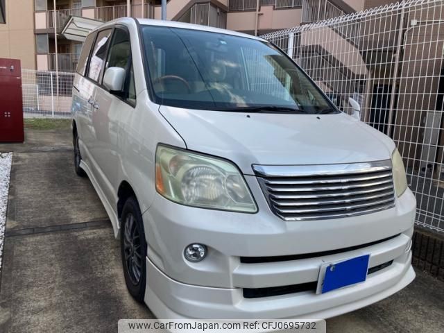 toyota noah 2006 -TOYOTA--Noah DBA-AZR60G--AZR60-0496801---TOYOTA--Noah DBA-AZR60G--AZR60-0496801- image 1