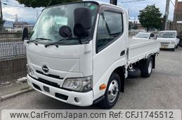 hino dutro 2019 CFJ1745512
