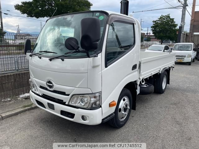 hino dutro 2019 CFJ1745512 image 1