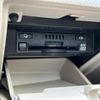 toyota camry 2018 CFJ1547042 image 8