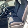 toyota aqua 2022 -TOYOTA--AQUA 6AA-MXPK11--MXPK11-2062617---TOYOTA--AQUA 6AA-MXPK11--MXPK11-2062617- image 15
