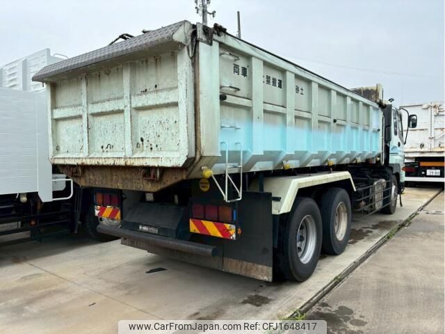 isuzu giga 2011 CFJ1648417 image 2