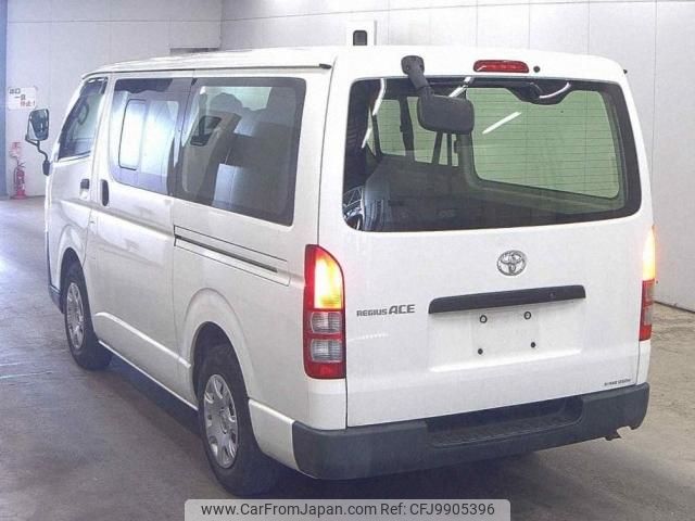 toyota regiusace-van 2016 CFJ9905396 image 2