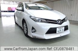 toyota auris 2013 ENHANCEAUTO_1_ea296060