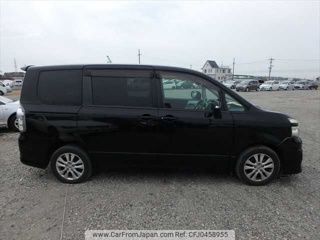 toyota voxy 2010 NIKYO_YW49336 image 1