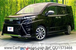 toyota voxy 2022 CFJ1573466