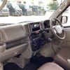 mitsubishi minicab-van 2023 CFJ1605569 image 28