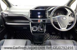 toyota voxy 2018 504928-928213